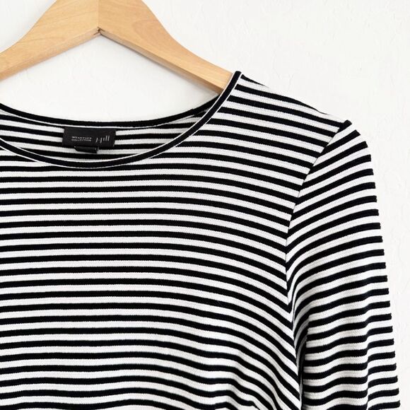 J.Jill Wearever Tunic Sweater Top Stripe Black White Staple Mature Size M Petite - Picture 3 of 9